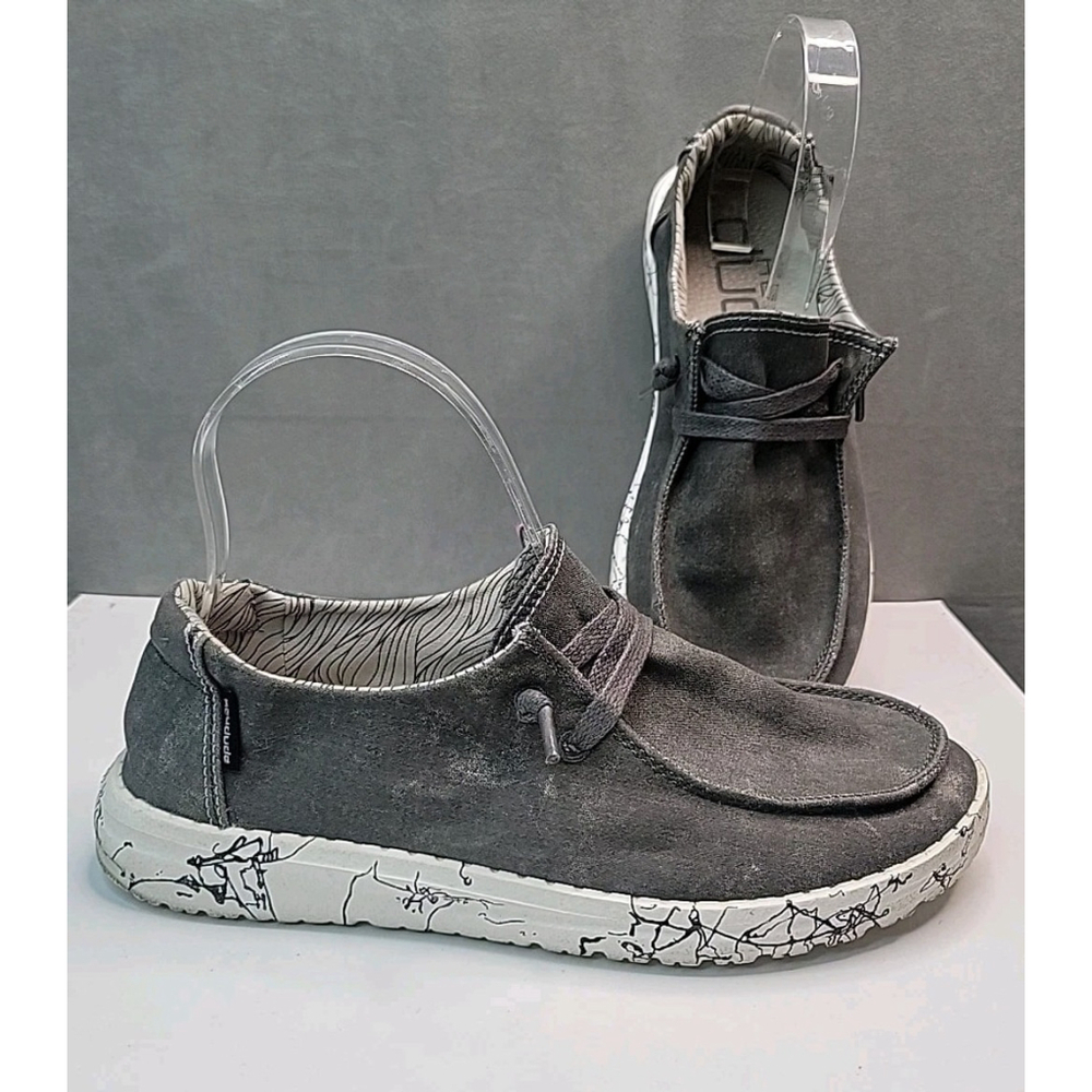 Hey Dude Women's Wendy Moonwash Casual Shoes Sneakers Gray Womens Size 6, EUC!